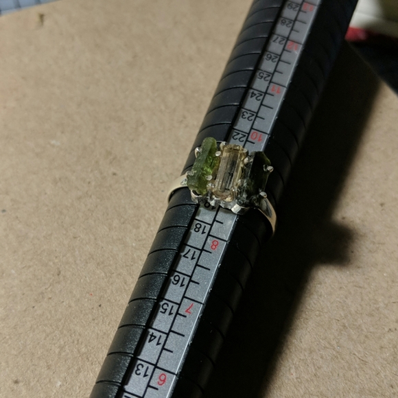 Green tourmaline ring - Picture 2 of 6